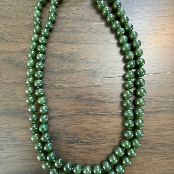 18k Old Jade necklace - Picture 7 of 9